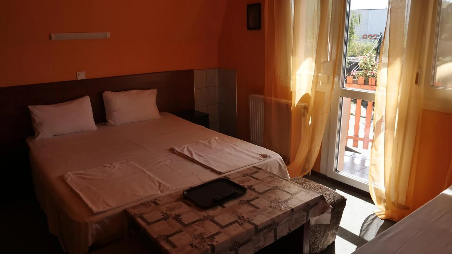 **  Attila Hotel Budapeszt Węgry