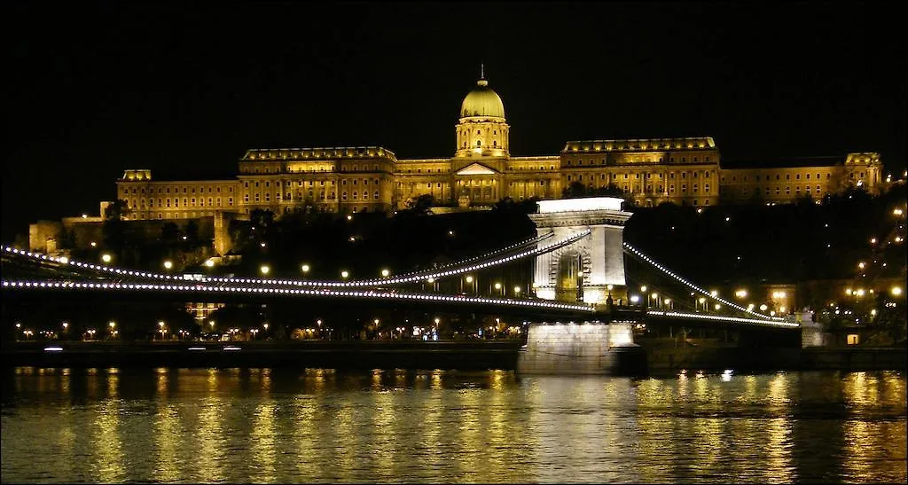 Attila Hotel Budapest