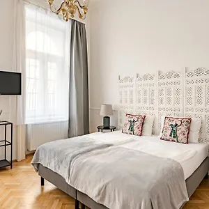 3* Отель House Beletage-boutique